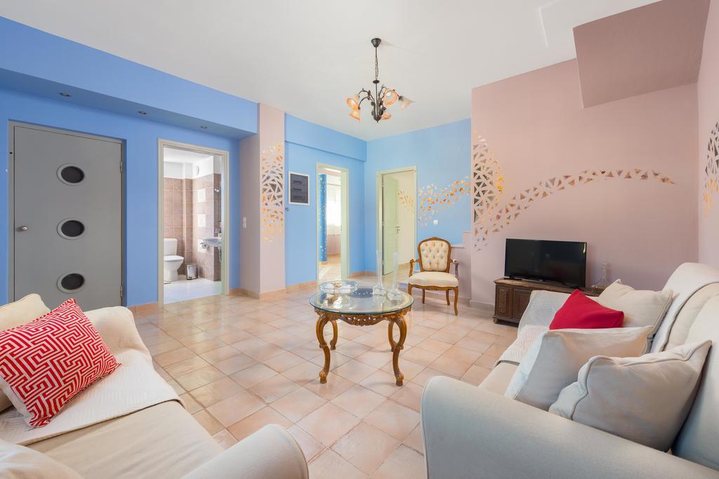Art Center Apartments Karpathos Town  Exterior photo